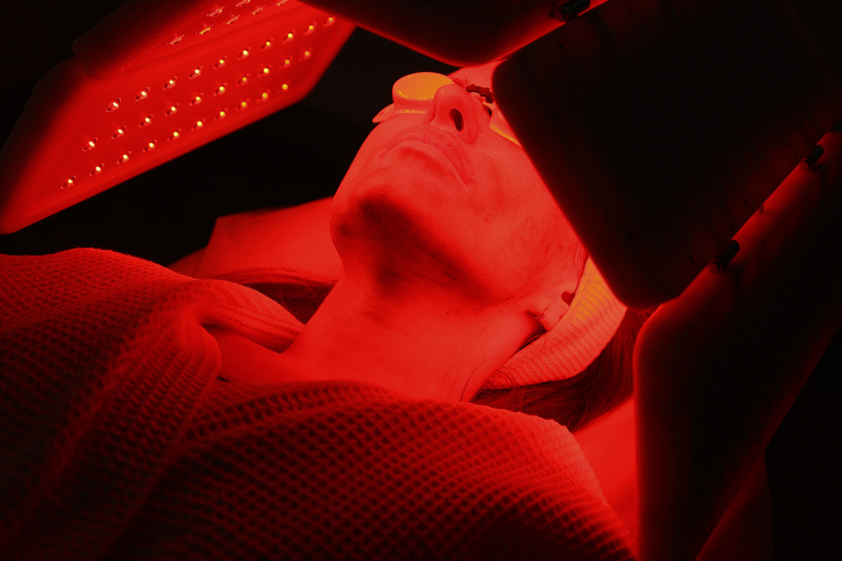 does red light therapy help with spider veins